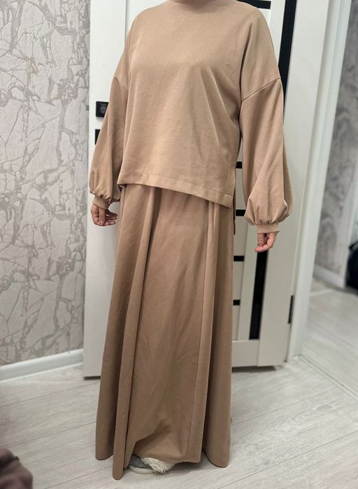 Продам платья срочно