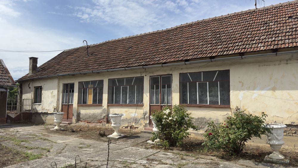 Casă de vânzare în Chisineu-Criș