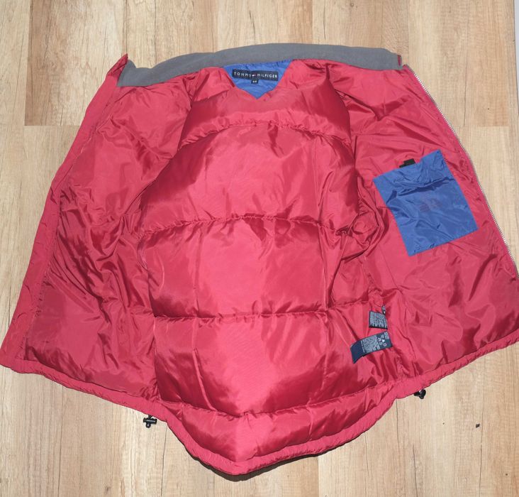 Tommy Hilfiger оригинална мъжка пухенка яке.