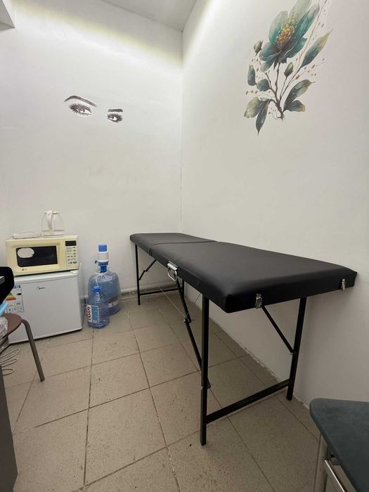 кушетка для салонов