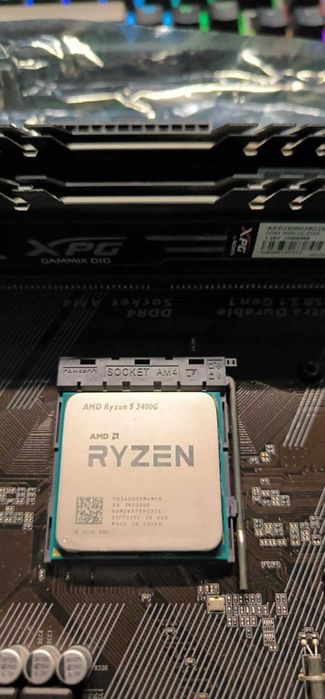 Kit PC Office/Light Gaming, Ryzen 5 3400G, 16gb DDR4 3000, sursa 450W Bronze, 256gb ssd