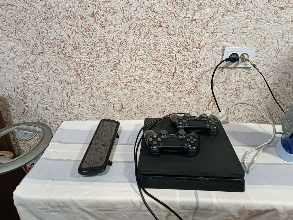 Плестейшон 4 холати янги 2 та джостиги бор