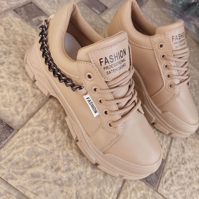 Лёгкие окуратные кросы