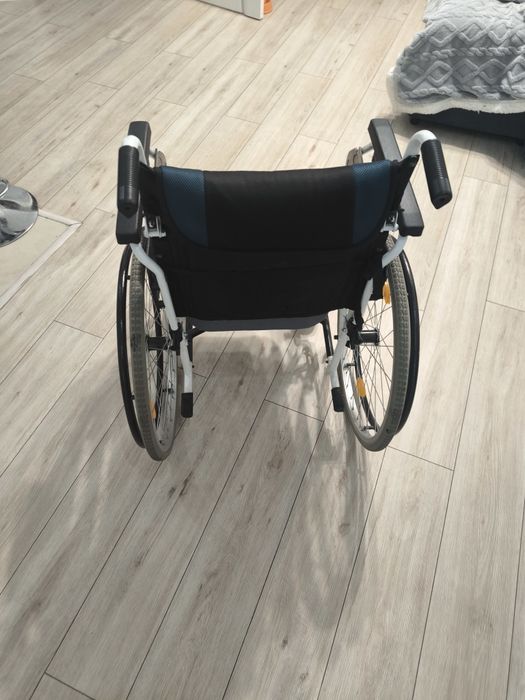 Инвалидная коляска б/у