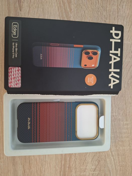 Huse Pitaka Origina  pentru iPhone 17 Pro si  Pro Max