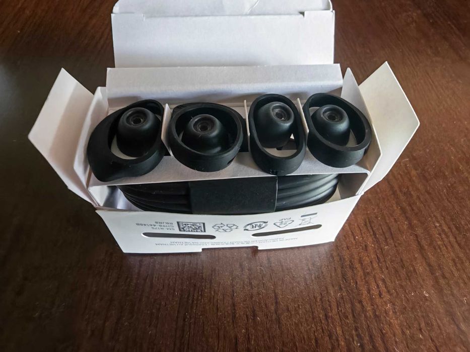 Samsung Galaxy Buds Plus - безжични слушалки с кутия и аксесоари