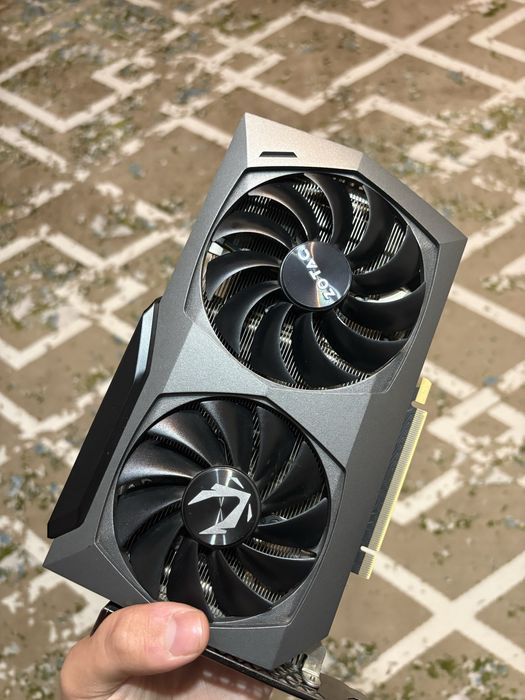 продам RTX 3070 zotac