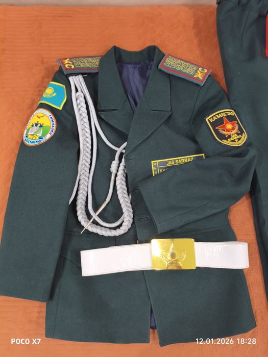 Продам кадетскую форму