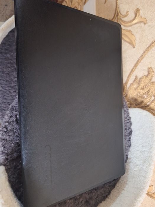 Продается ноутбук Lenovo IdeaPad Y580.