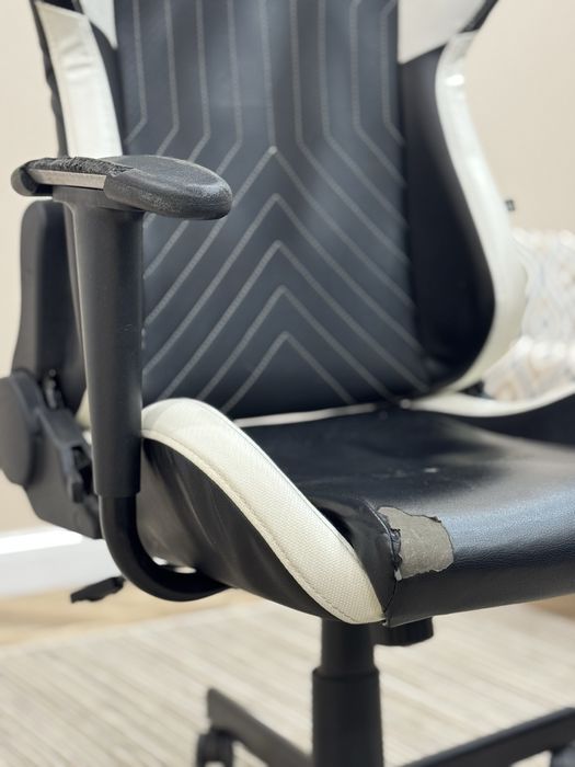 Игровое кресло