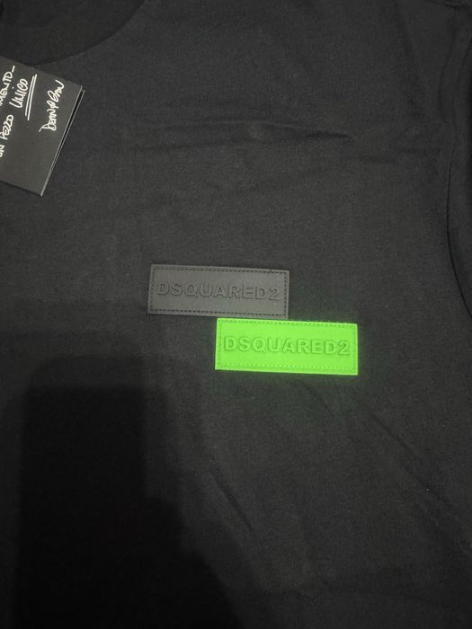 Se vinde tricouri diferite marimi