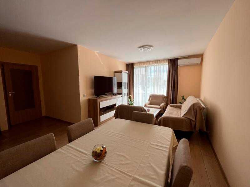 Дава се под наем Тристаен апартамент в София, Дървеница - 94 кв.м за 650 € - Снимка #1