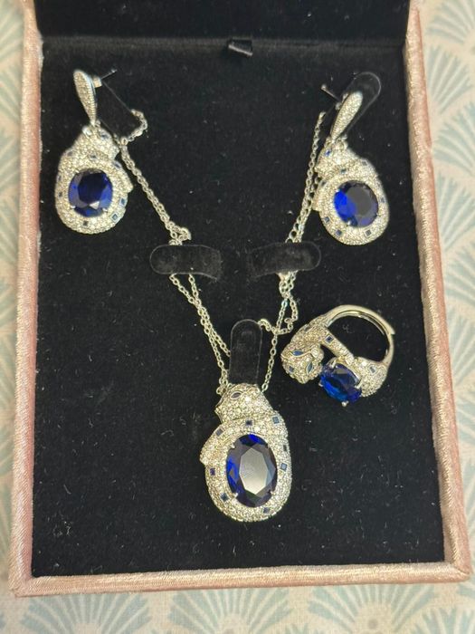 *НОВ* Комплект дамско колие, пръстен и обици, collier, jewellery set