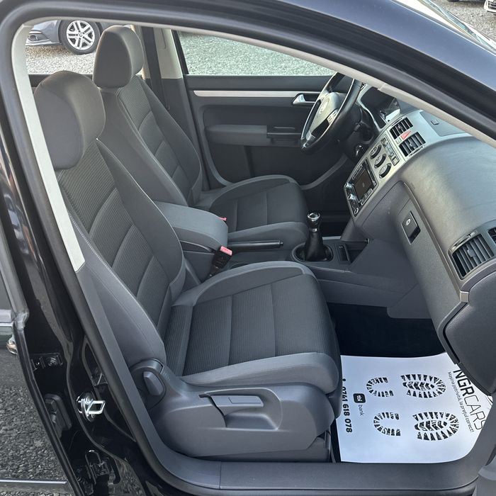 Volkswagen Touran 2010 Freestyle 189.000KM Euro 5 | RATE / TRANSPORT / NUMERE