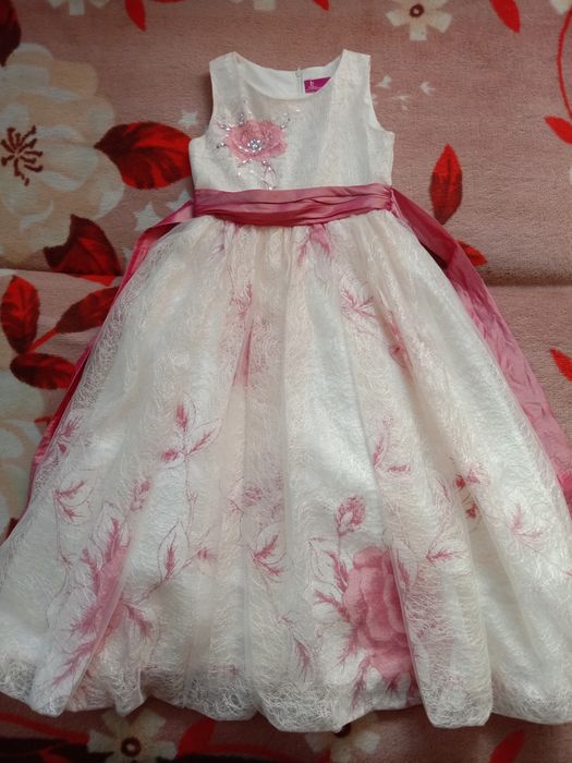 Продам детское платье