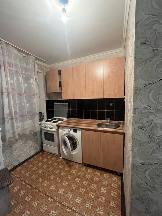 Сдам 2 комнатную квартиру