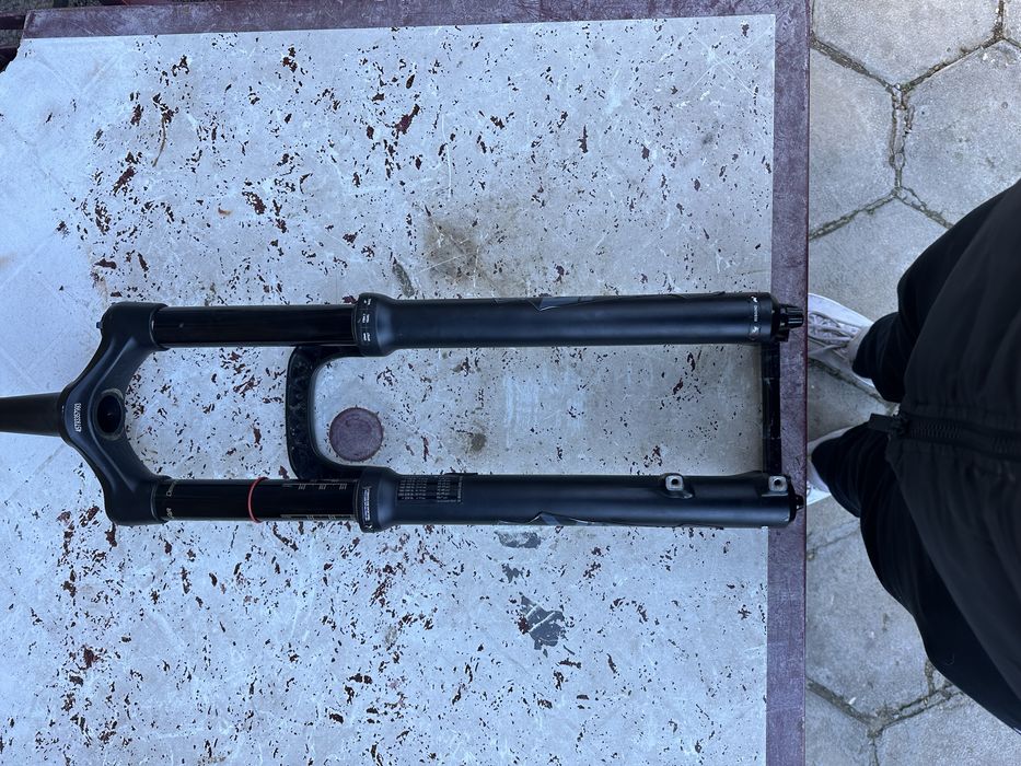 Вилка Rockshock lyrik 170мм 29цола 2022