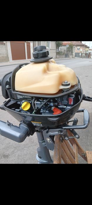 YAMAHA four stroke 2,5k.c