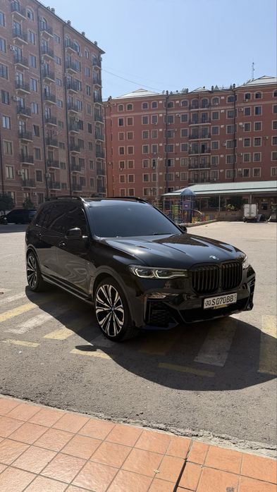 BMW X7 2019 / 2020 50I