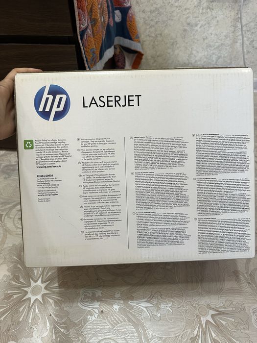 Картридж HP CC364A Black