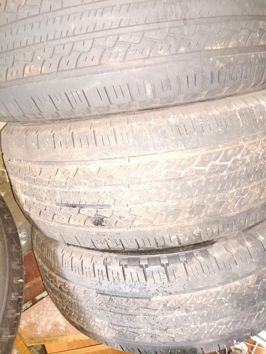 Продам летнюю резину б/у