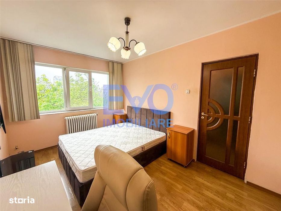 Apartament cu 2 camere, aer conditionat, geam la baie, zona Podu Ros