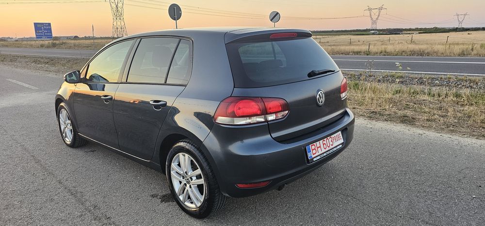 VOLKSWAGEN Golf 2012 — imagine 3