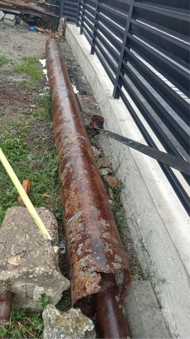 Vand țeava din fier