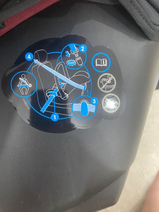 Автокресло Maxi-Cosi