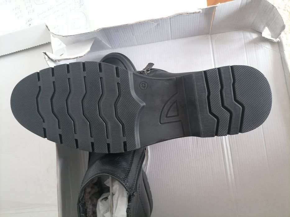 Продам мужские сапоги