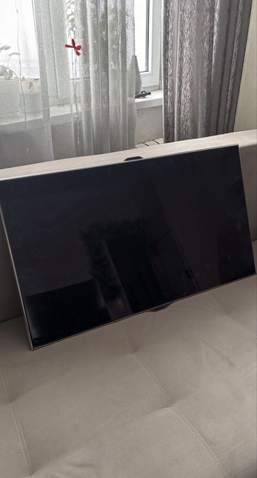 Самсунг LED-телевизор