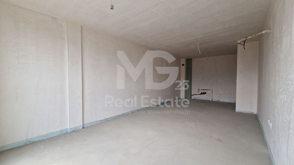 Продава се Двустаен апартамент в Пловдив, Южен - 71 кв.м за 1268 €/кв.м - Снимка #1