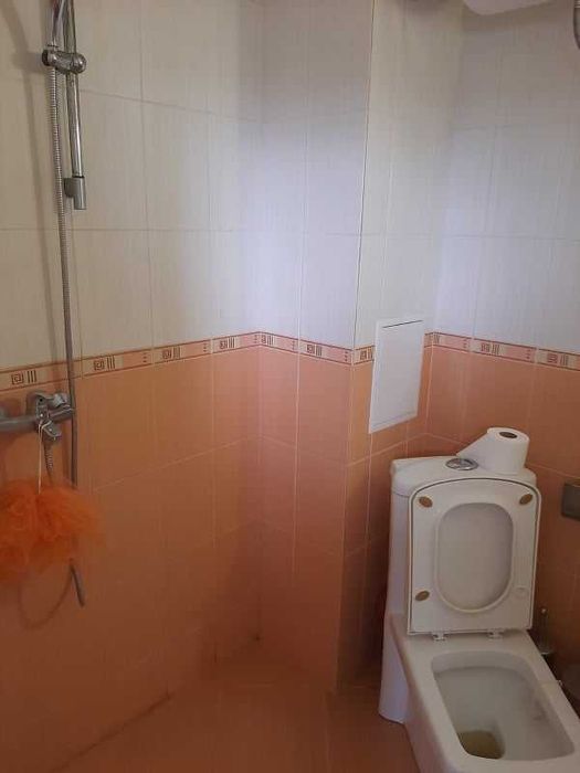 Дава се под наем Тристаен апартамент в Бургас, Меден рудник - зона А - 120 кв.м за 150 € - Снимка #2