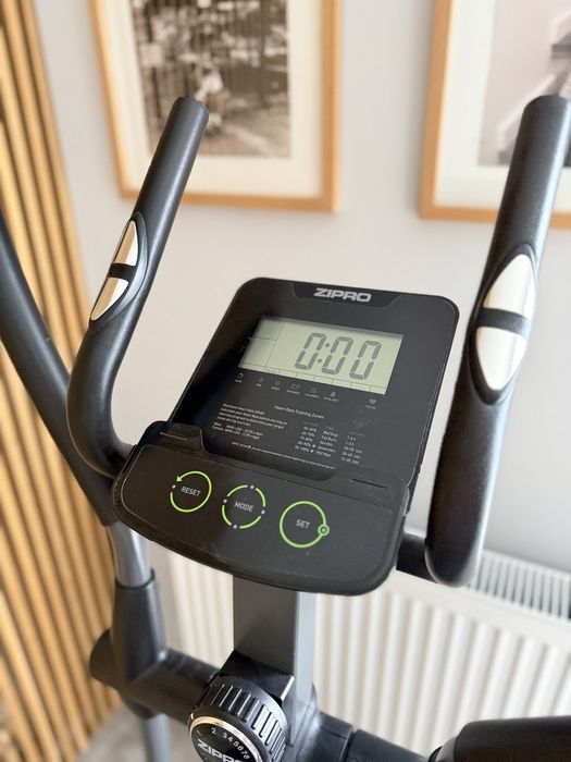 Bicicleta eliptica Zipro Hulk