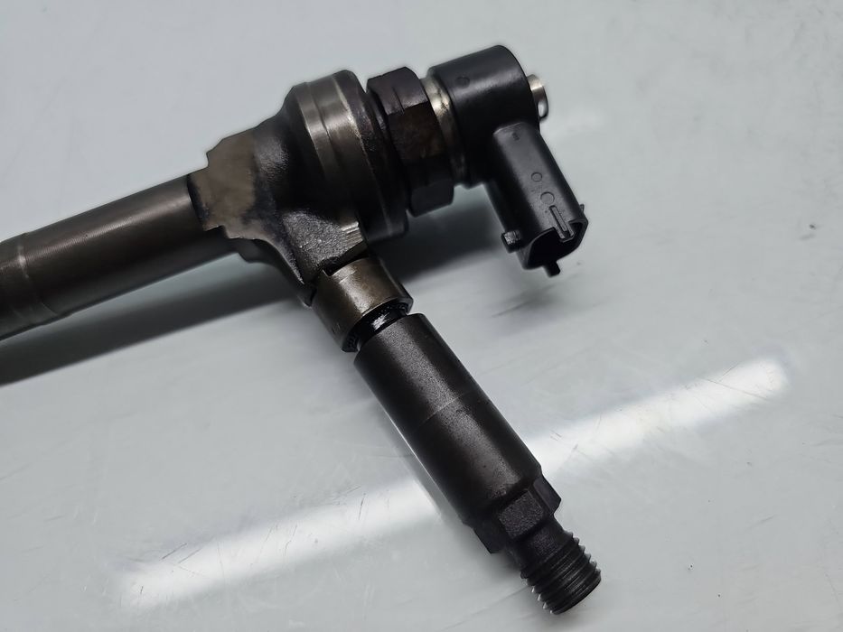Injector Opel Astra H [Fabr 2004-2009] 0445110175 1.7 CDTI Z17DTH 74KW
