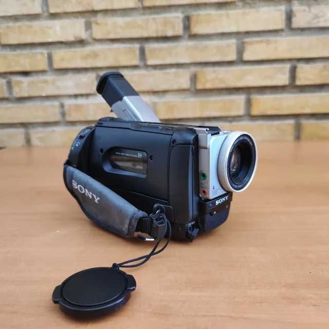 Digital8 - Sony Handycam DCR-TR7000E