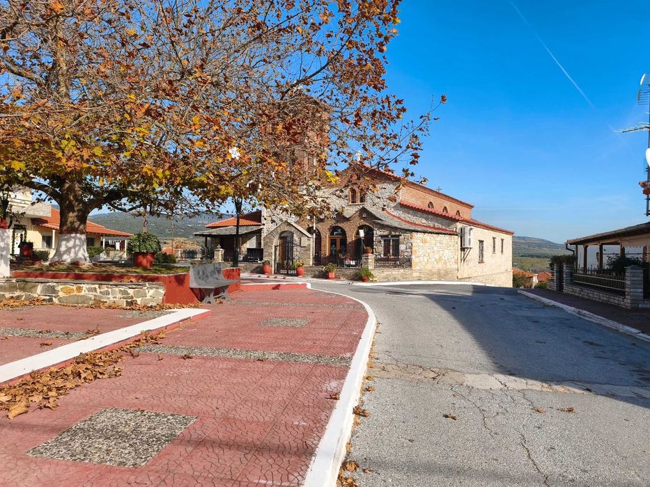 Продава нова 2 ет сграда 116м2 с вълшебна гледка море в Офринио,Гърция