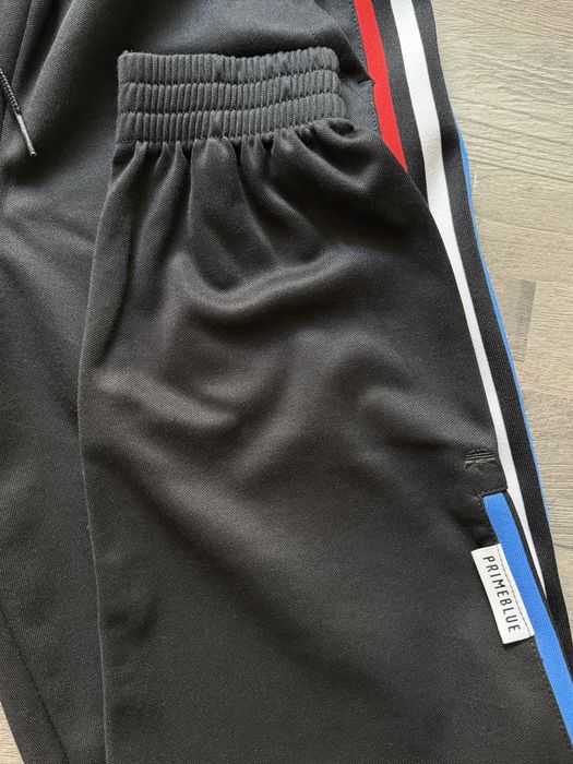 Pantaloni sport Adidas