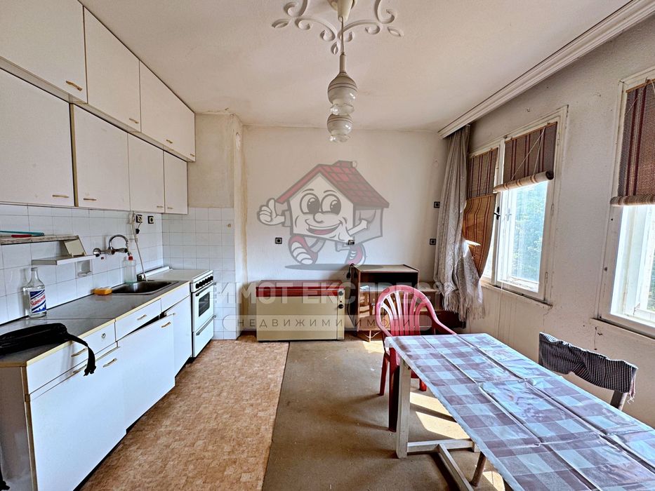 Продава се Многостаен апартамент в Асеновград - 145 кв.м за 725 €/кв.м - Снимка #9