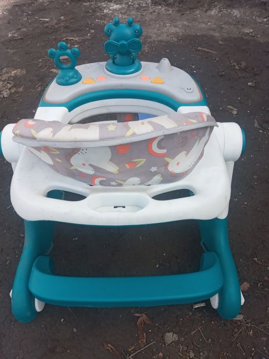 Ходунок для малыша