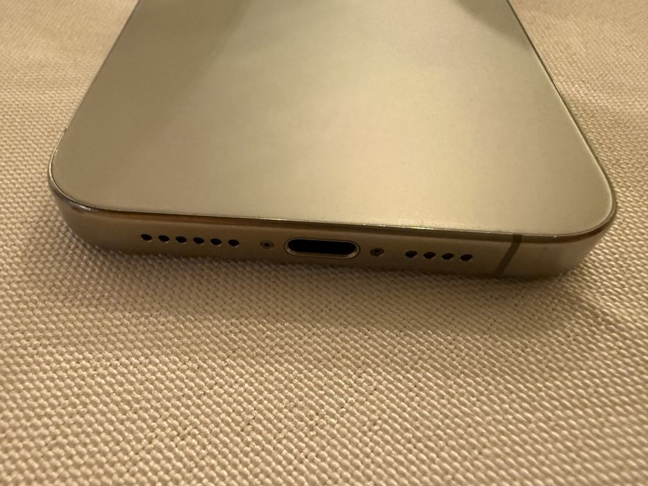 Iphone 15 pro max 512Gb Natural КАТО НОВ 1г ГАРАНЦИЯ