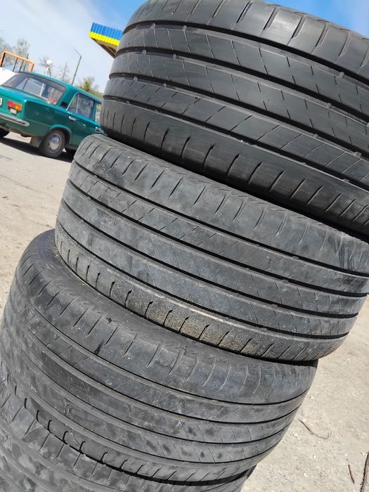 Гуми 255 45 19 Бриджстоун Bridgestone 4 броя - нов внос. Не са нови! Вианор.