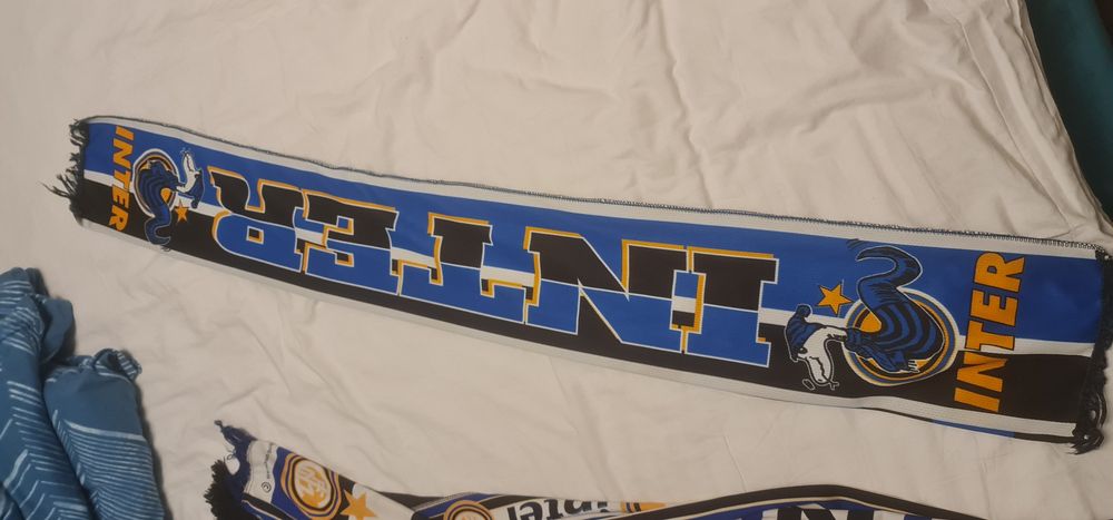 Fulare cu echipe de fotbal