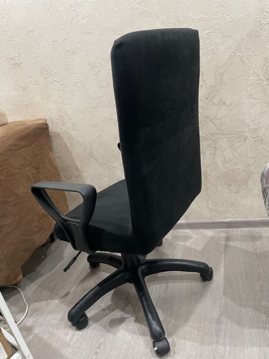 Продам офисное кресло