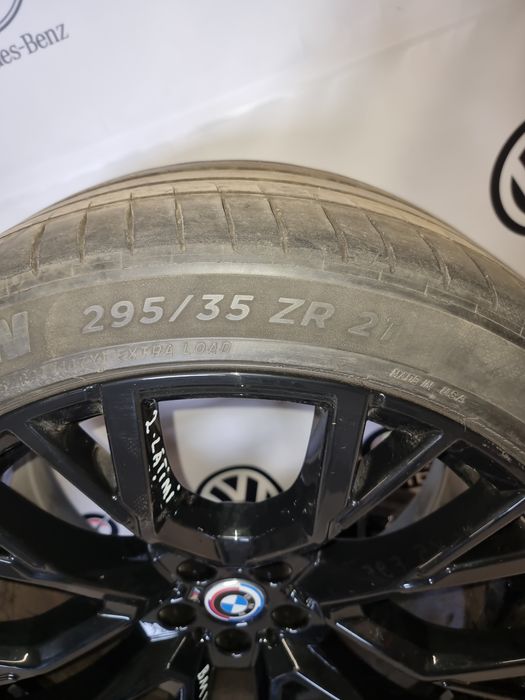 Jante aliaj + cauciucuri vara + senzori 2 lățimii 21 R cu R22 BMW X5 F95  G05 / X6 F96 G06 cod 8090796 , 8090717
