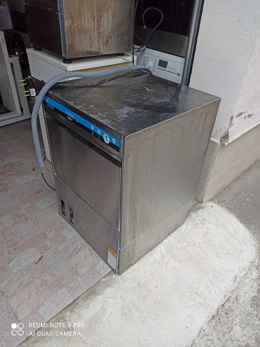 Професионална съдомиялна машина MEIKO eco star 530