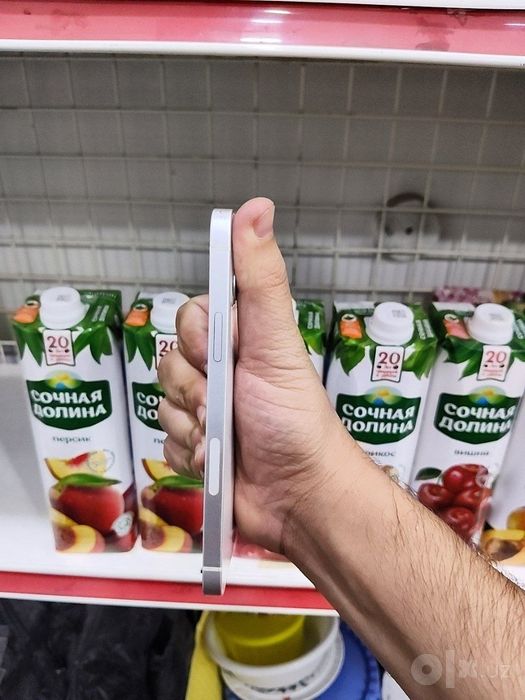 Iphone 12 sotladi