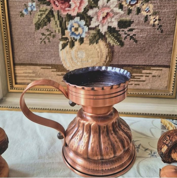 Винтидж свещник от мед и стъкло