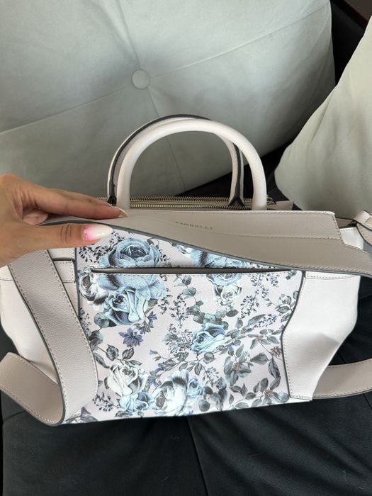 Нова Чанта Fiorelli