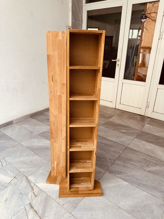 Две шведски  етажерки – масивен дъб, скандинавски стил